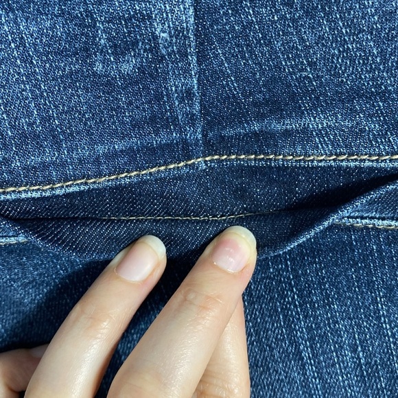 Classic Blue Women's Jeans - Picture 11 of 12